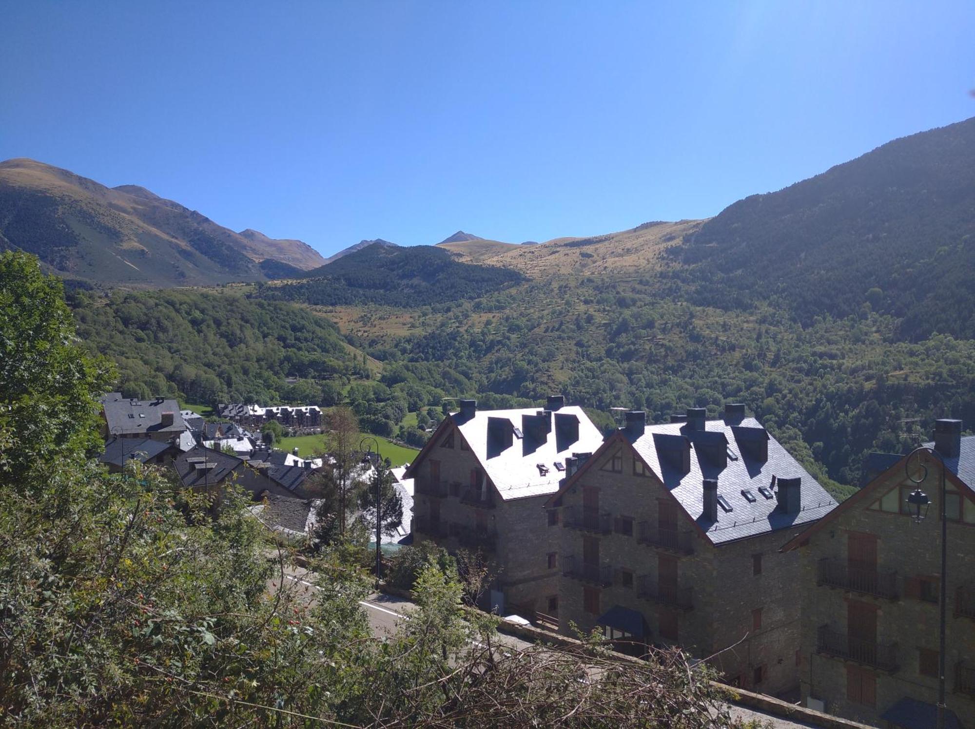 Apartamento Con Terraza Y Vistas Panoramicas En Tauell Екстер'єр фото